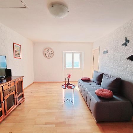 Sea View Apartments Пиран Экстерьер фото